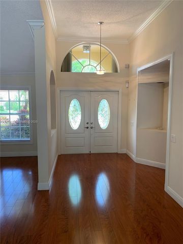 804 Verona Lake Dr, Weston, FL 33326