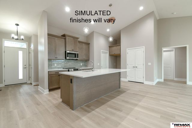 943 W Avondale Street, Lincoln, NE 68523