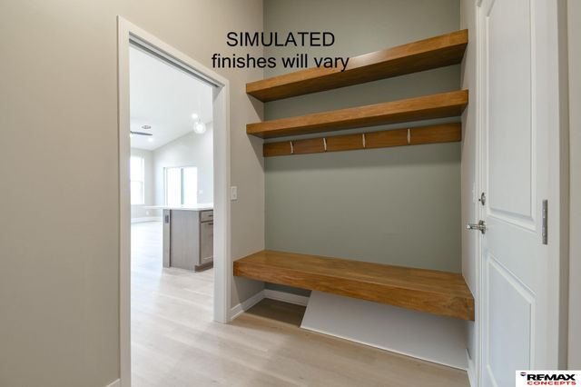 943 W Avondale Street, Lincoln, NE 68523