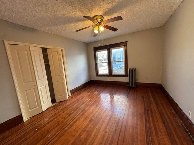 36-38 Rowley St, Agawam, MA 01001