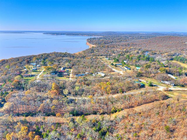 221 Robin Road, Eufaula, OK 74432