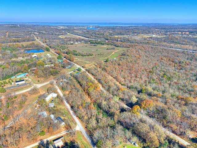 221 Robin Road, Eufaula, OK 74432