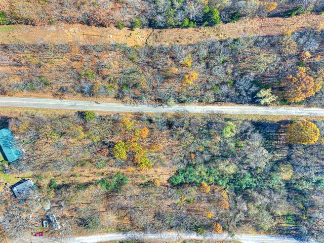 221 Robin Road, Eufaula, OK 74432