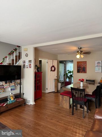 3520 E CHURCHILL LN, Philadelphia, PA 19114