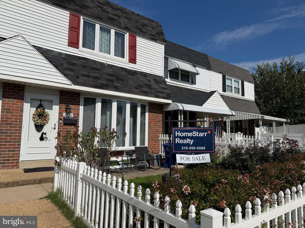 3520 E CHURCHILL LN, Philadelphia, PA 19114