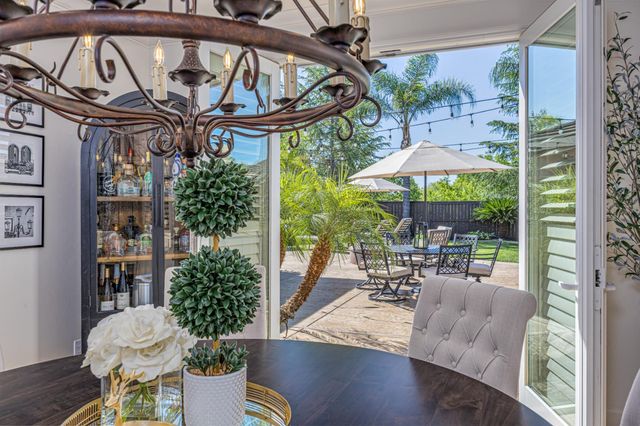 2190 Red Setter Rd, Rocklin, CA 95765