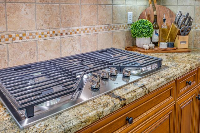 2190 Red Setter Rd, Rocklin, CA 95765