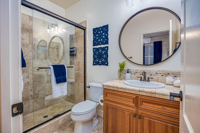 2190 Red Setter Rd, Rocklin, CA 95765