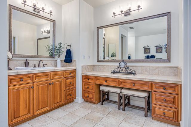 2190 Red Setter Rd, Rocklin, CA 95765