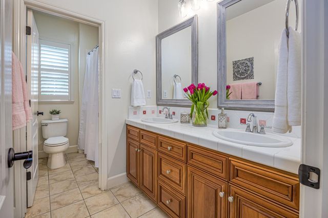 2190 Red Setter Rd, Rocklin, CA 95765