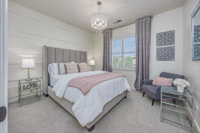 2190 Red Setter Rd, Rocklin, CA 95765