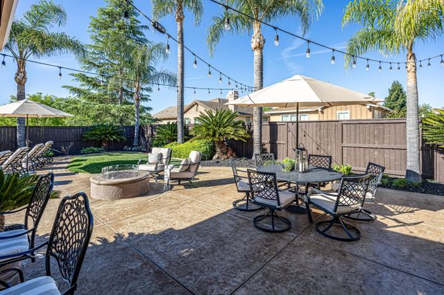 2190 Red Setter Rd, Rocklin, CA 95765