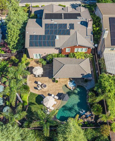 2190 Red Setter Rd, Rocklin, CA 95765