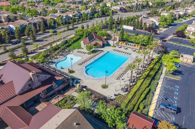 2190 Red Setter Rd, Rocklin, CA 95765