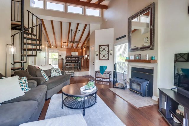 15721 Davis Cup Ln, Ramona, CA 92065