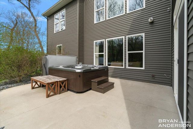 6380 5 Mile Road, Ada, MI 49301