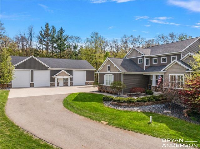 6380 5 Mile Road, Ada, MI 49301