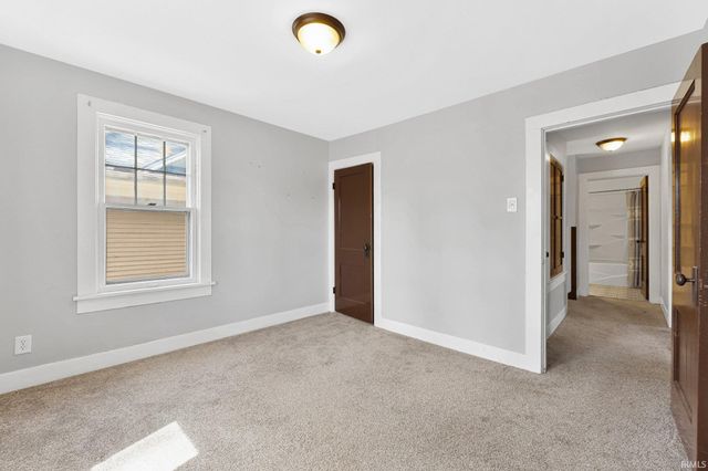 326 Arcadia Court, Fort Wayne, IN 46807