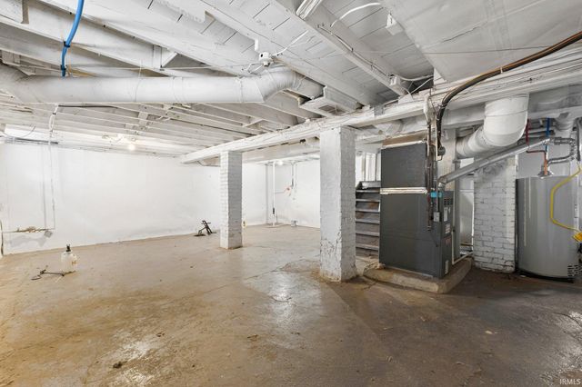 326 Arcadia Court, Fort Wayne, IN 46807