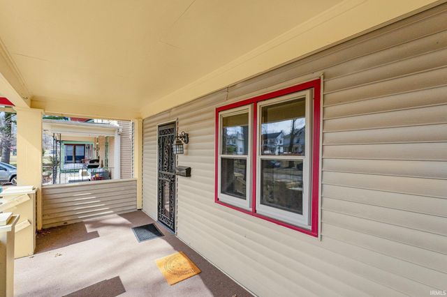 326 Arcadia Court, Fort Wayne, IN 46807