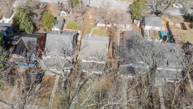 326 Arcadia Court, Fort Wayne, IN 46807