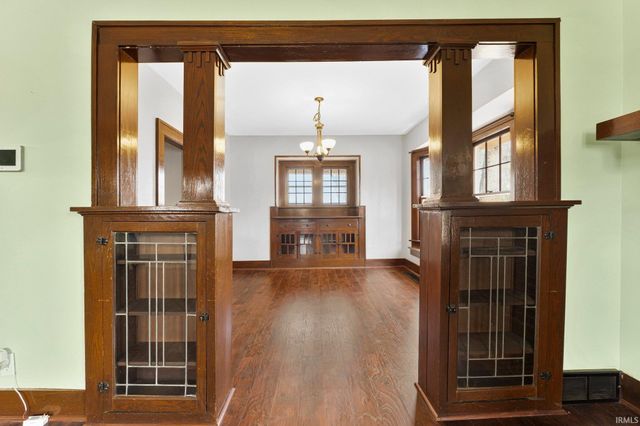 326 Arcadia Court, Fort Wayne, IN 46807