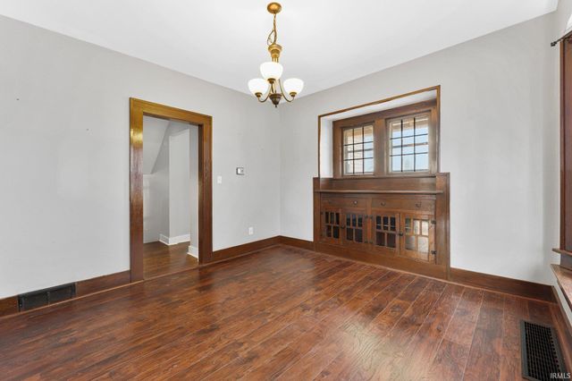 326 Arcadia Court, Fort Wayne, IN 46807