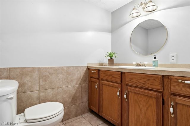 3252 Dellwood Avenue NW, Canton, OH 44708