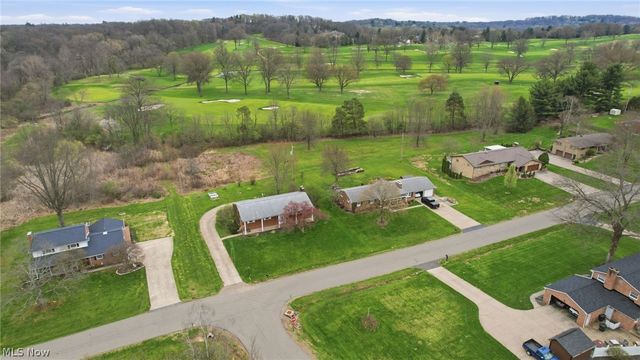 3252 Dellwood Avenue NW, Canton, OH 44708