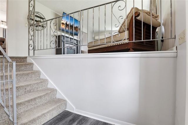 3252 Dellwood Avenue NW, Canton, OH 44708