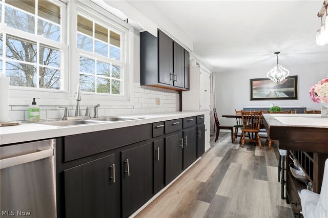 3252 Dellwood Avenue NW, Canton, OH 44708