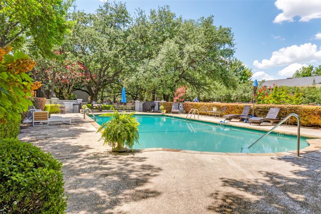 6230 Bandera Avenue A, Dallas, TX 75225