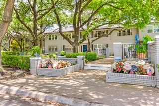 6230 Bandera Avenue A, Dallas, TX 75225