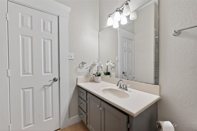 1211 Cypress Lane, Kingwood, TX 77339
