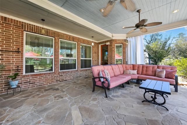 1211 Cypress Lane, Kingwood, TX 77339