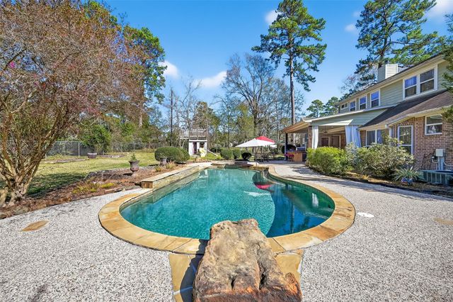 1211 Cypress Lane, Kingwood, TX 77339