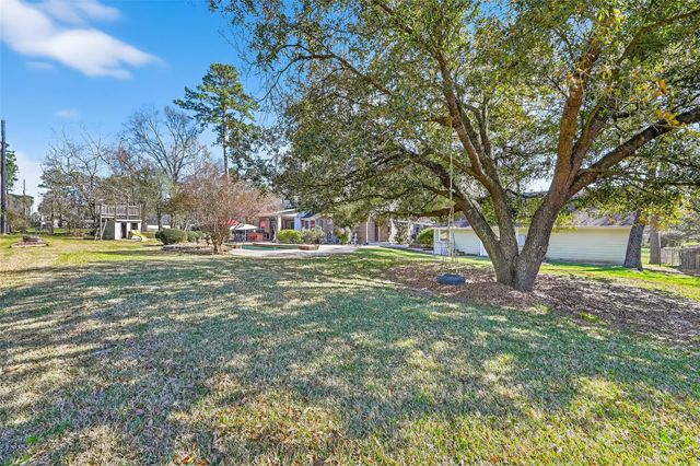 1211 Cypress Lane, Kingwood, TX 77339