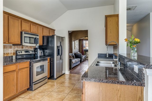 4621 Saint Francis Avenue, Dallas, TX 75227