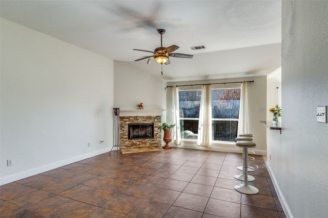 4621 Saint Francis Avenue, Dallas, TX 75227