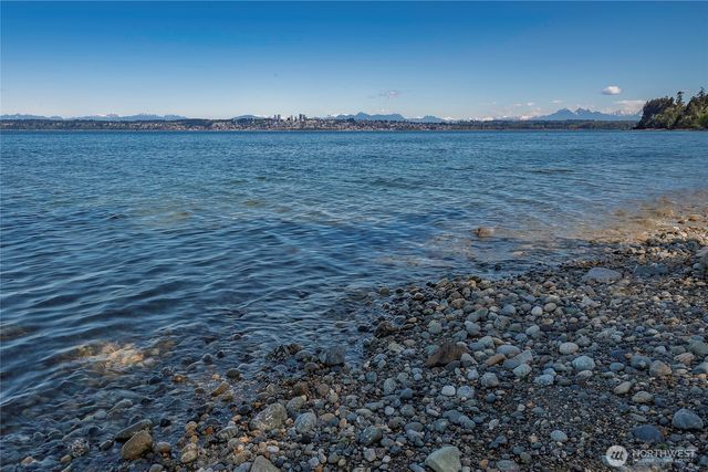 5941 Normar Place, Blaine, WA 98230