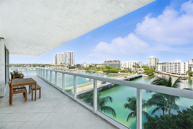 10 Venetian Way 604, Miami Beach, FL 33139