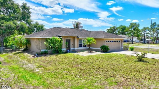97 Blackstone DR, Fort Myers, FL 33913