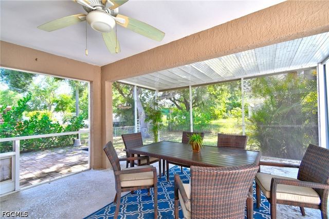 97 Blackstone DR, Fort Myers, FL 33913