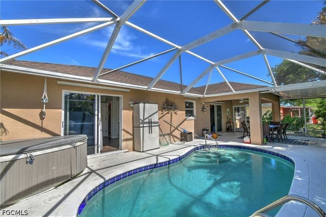 97 Blackstone DR, Fort Myers, FL 33913