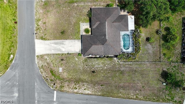 97 Blackstone DR, Fort Myers, FL 33913