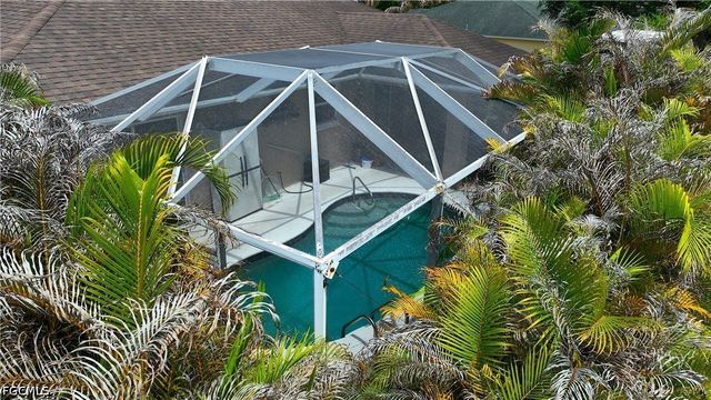 97 Blackstone DR, Fort Myers, FL 33913