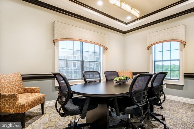 923 HALIFAX PL, Hamilton, NJ 08619