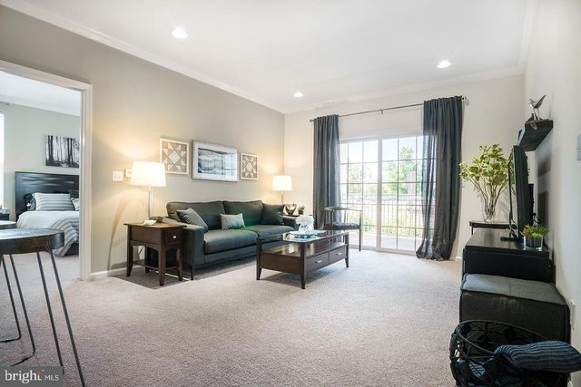 923 HALIFAX PL, Hamilton, NJ 08619