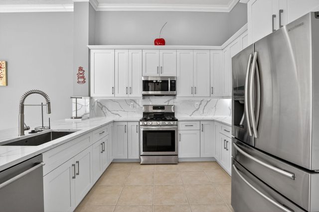 6244 SW 192nd Avenue, Fort Lauderdale, FL 33332