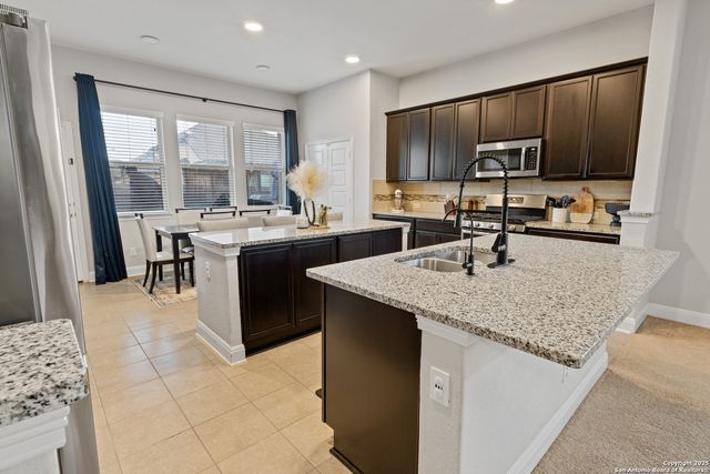 13905 Bellows, San Antonio, TX 78253